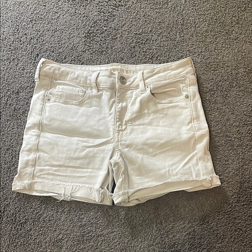 American Eagle Outfitters White Jean Shorts Relaxed Fit